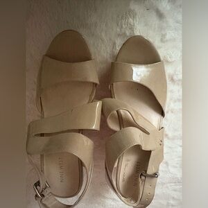 Nine West Glossy Tan Sandals